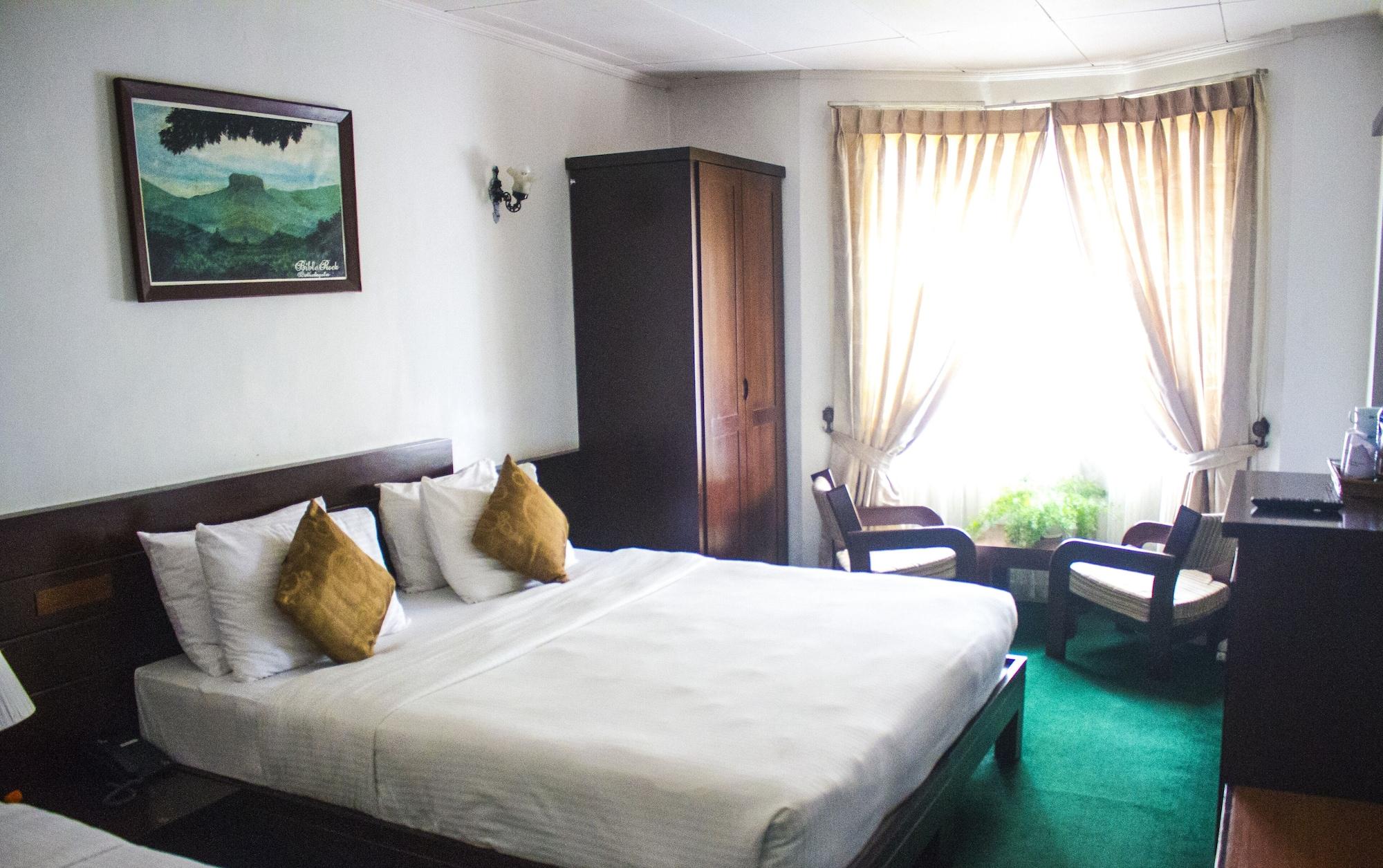 The Rock Hotel Nuwara Eliya Buitenkant foto