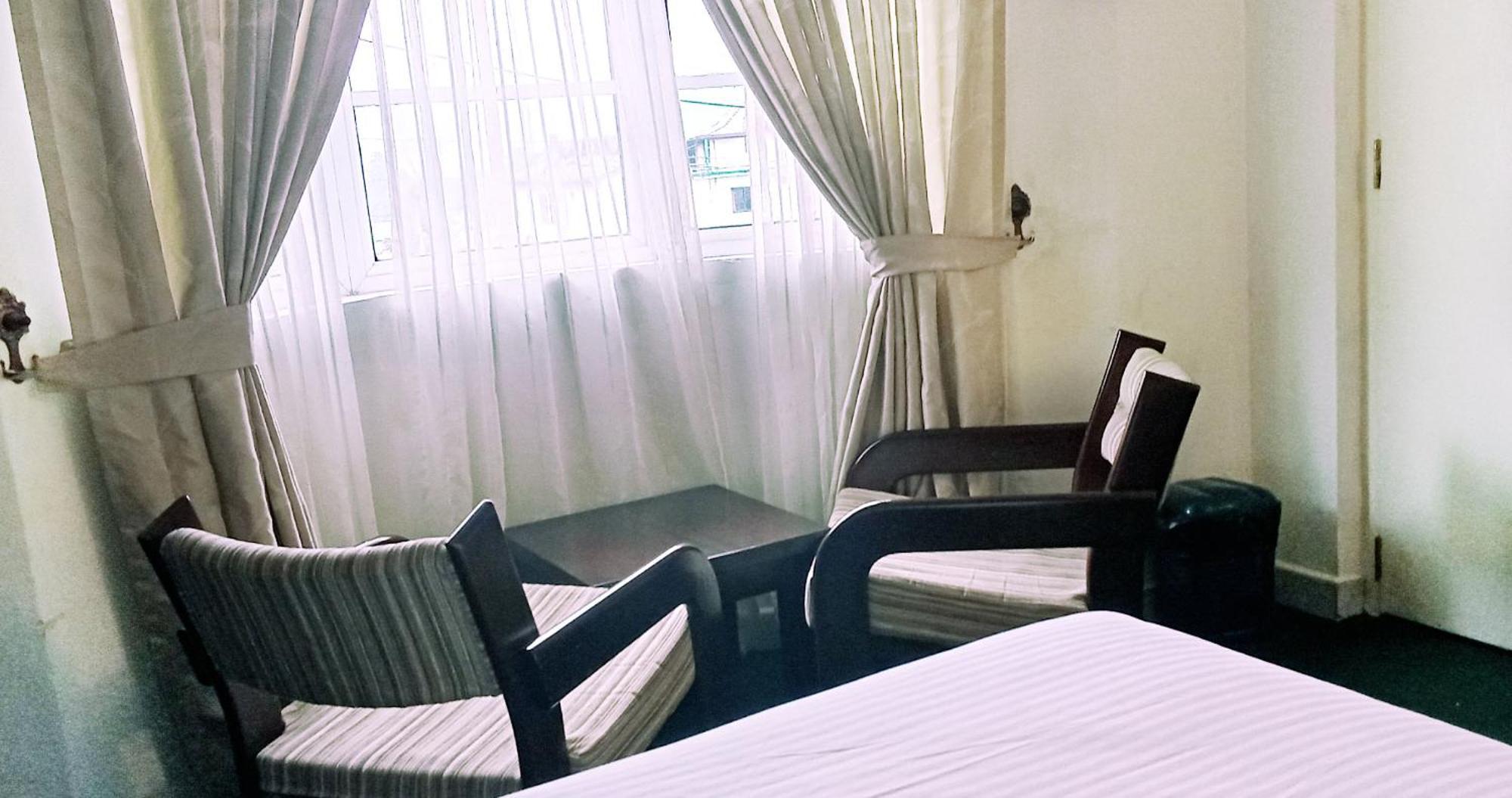 The Rock Hotel Nuwara Eliya Buitenkant foto