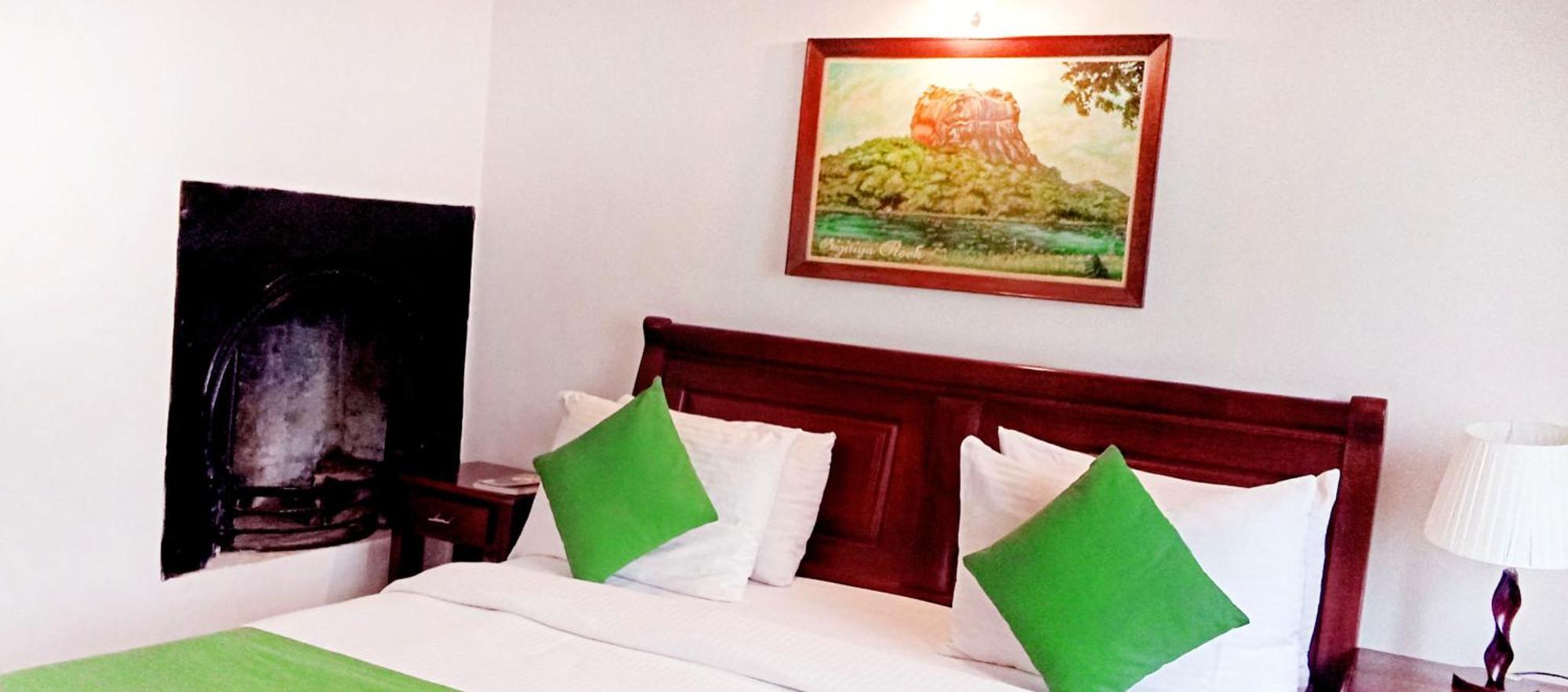 The Rock Hotel Nuwara Eliya Buitenkant foto